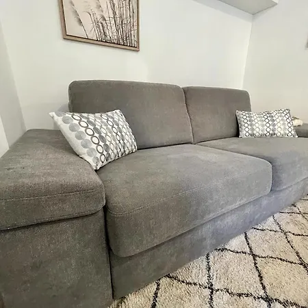 Au Bord De 1 Appartement *