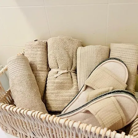 Au Bord De 1 Appartement *